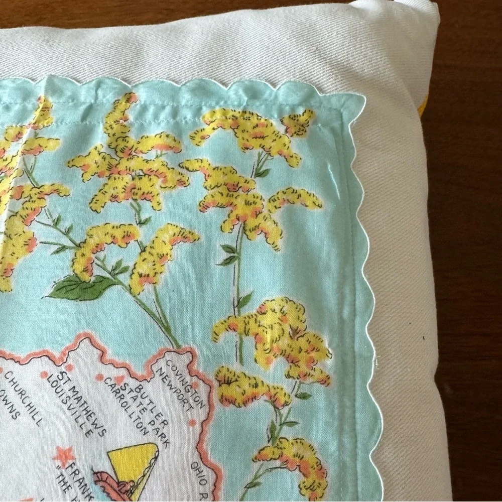 Vintage Kentucky Handkerchief Pillow Shabby Chic Retro Country Cabin Decor - Picture 3 of 5